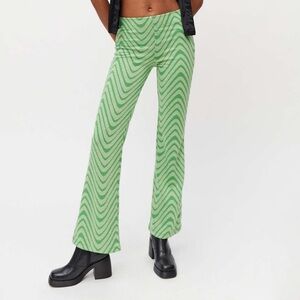 Urban Outfitters Green Patterned Flare Pants (Size:M)